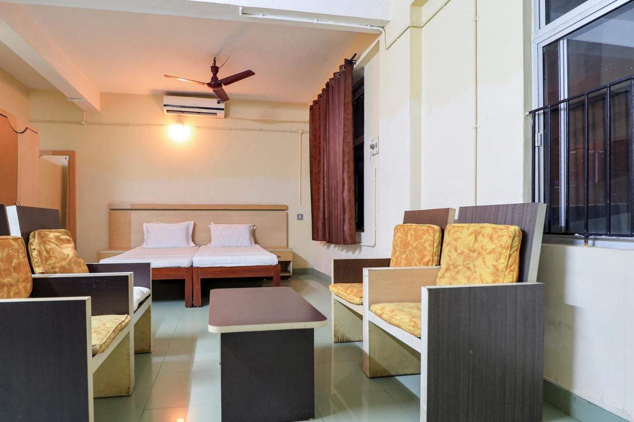 Spot On 60610 Malabar Tourist Home Kannur Exterior foto